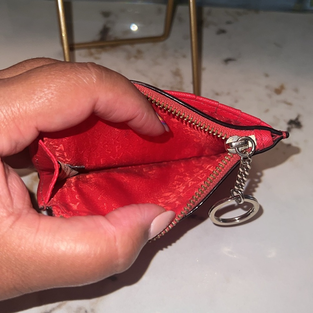 Preloved KATE SPADE red saffiano leather wristlet - Picture 3 of 7